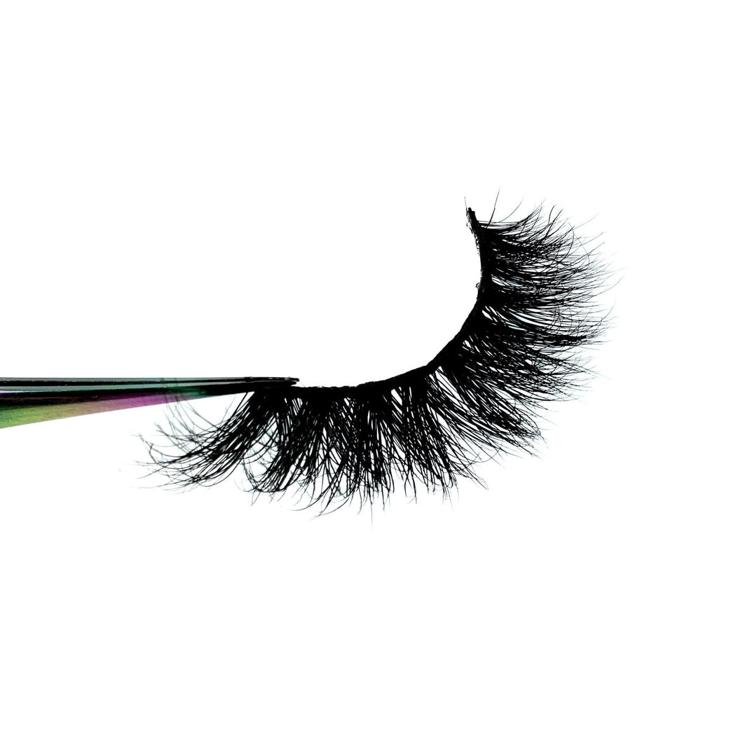 “Unphased” lash